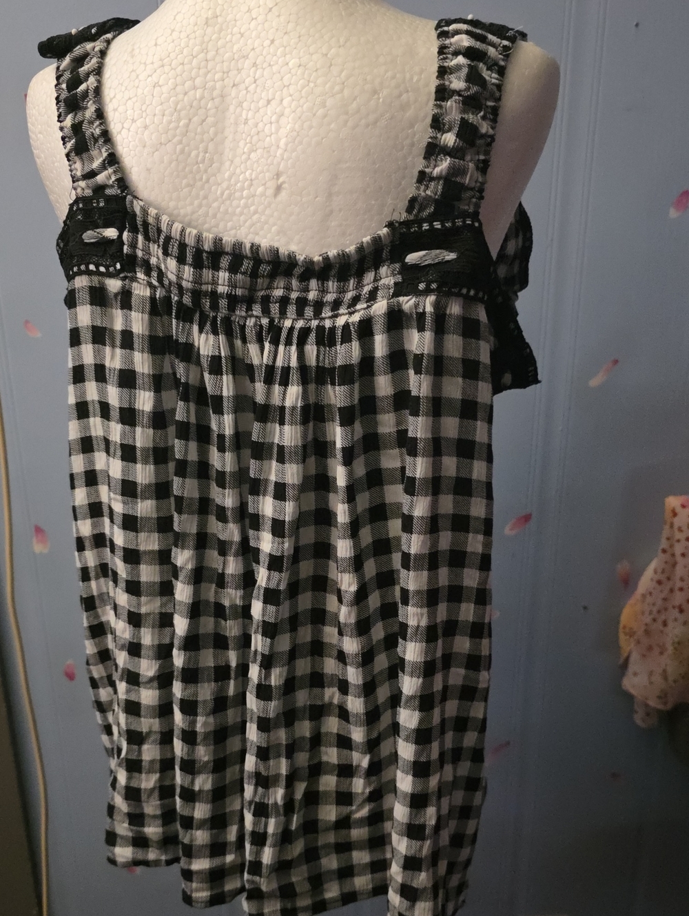 Tank top - Picture 2 of 2